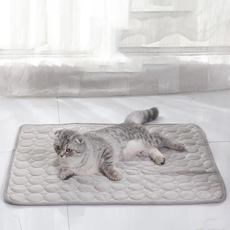 Pet Ice Mats Summer Cat Dog So - Calming Dog Bed のレビューと価格