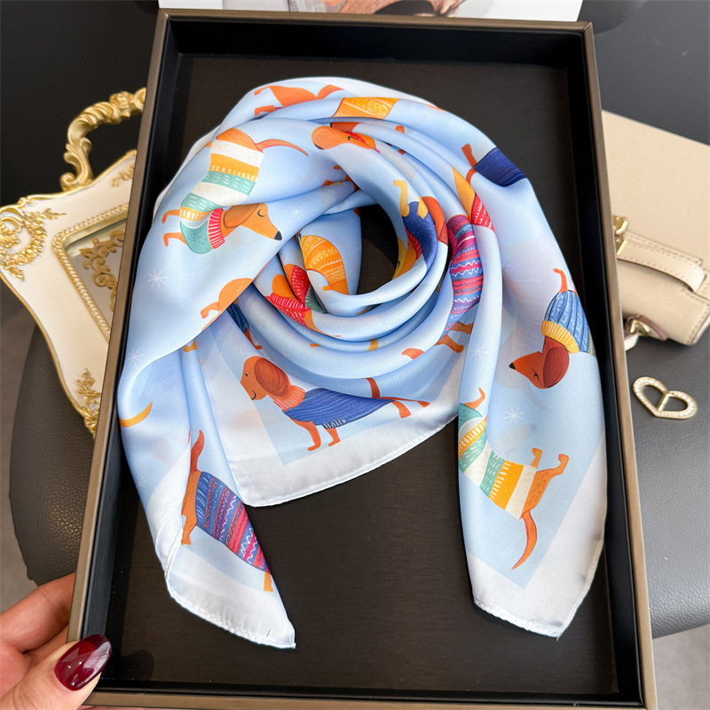 Fashion Wiener Dog Print Banda - Dog Bandana Scarf のレビューと価格