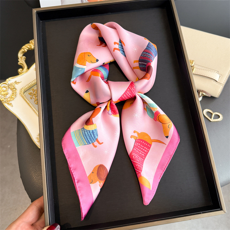 Fashion Wiener Dog Print Banda - Dog Bandana Scarf のレビューと価格